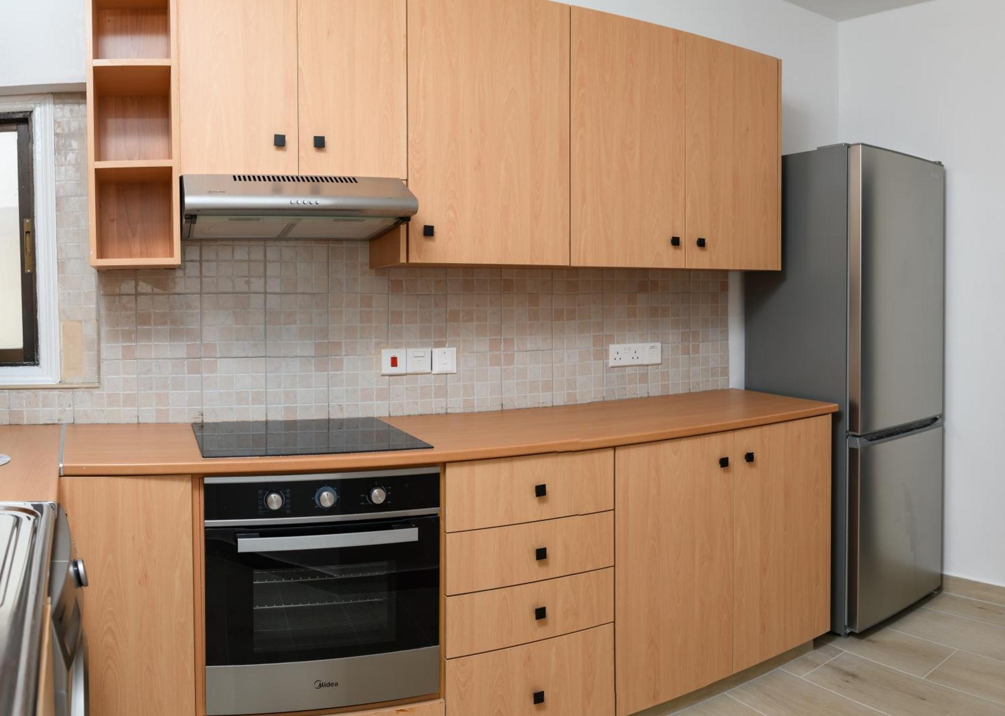 Ollies 3 Bedroom Apartment ラルナカ エクステリア 写真